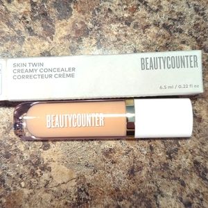 Beauty Counter skin twin creamy concealer